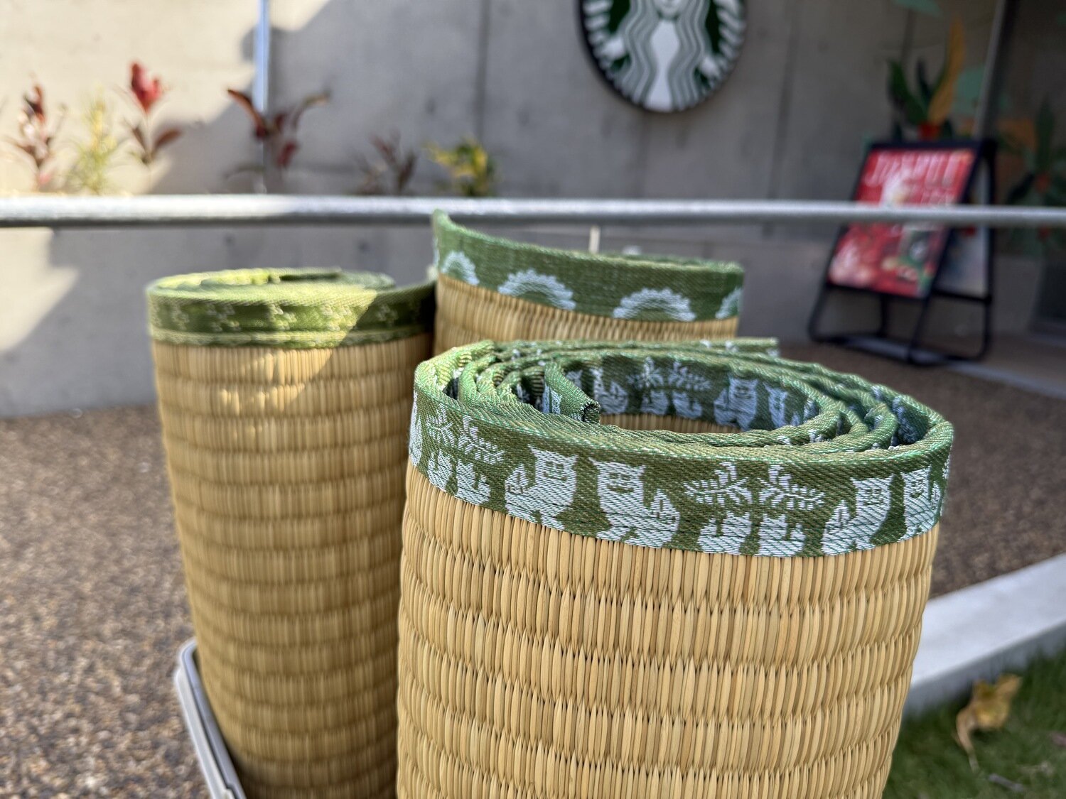スタープラチナ様注文専用(他のお客様はご遠慮ください) ボード JIS規格安全標識 これより先立入禁止 (802-041A) | 安全用品