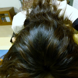 【人体実験】沖縄の水で変化する髪の毛に驚きが隠せない