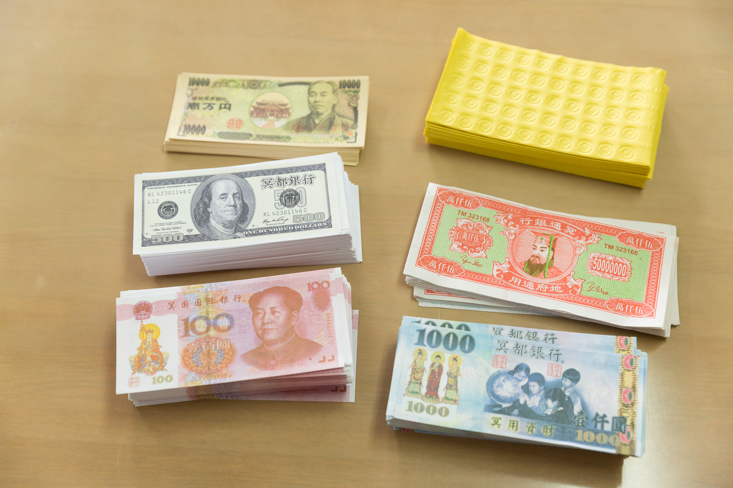 世界のうちかびレート - 沖縄B級ポータル - DEEokinawa（でぃーおきなわ）